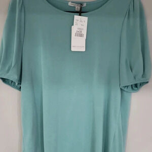 (1)Green Envelope Mint Green Size M Womans  Top